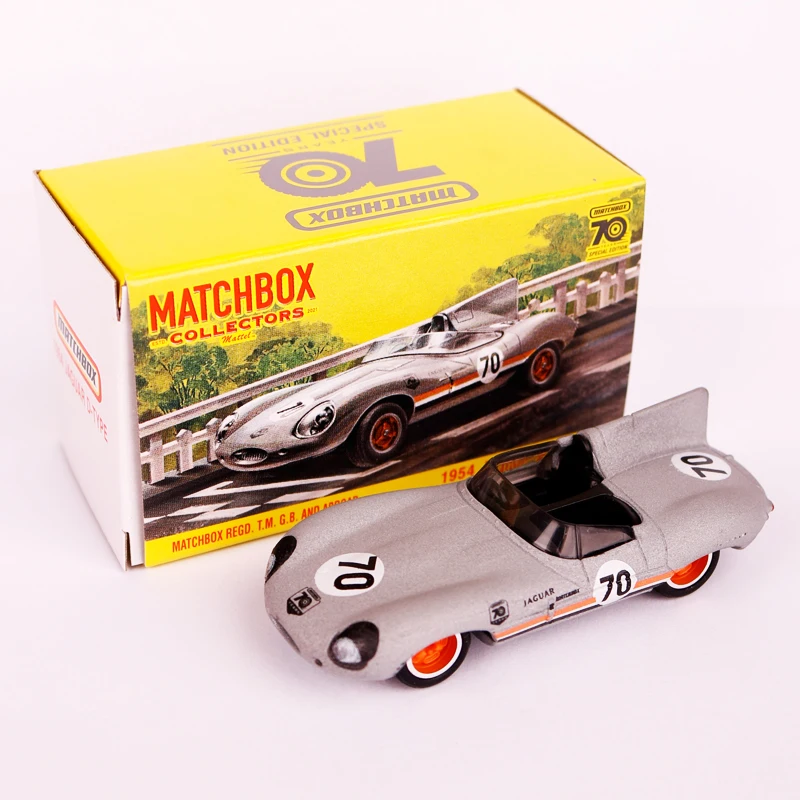 Original Matchbox Car 70th Years Kid Toys for Boys 1/64 Diecast 8 Vehicles Set Ford Mustang Porsche 910 Audi RS6 Nissan GTR Gift