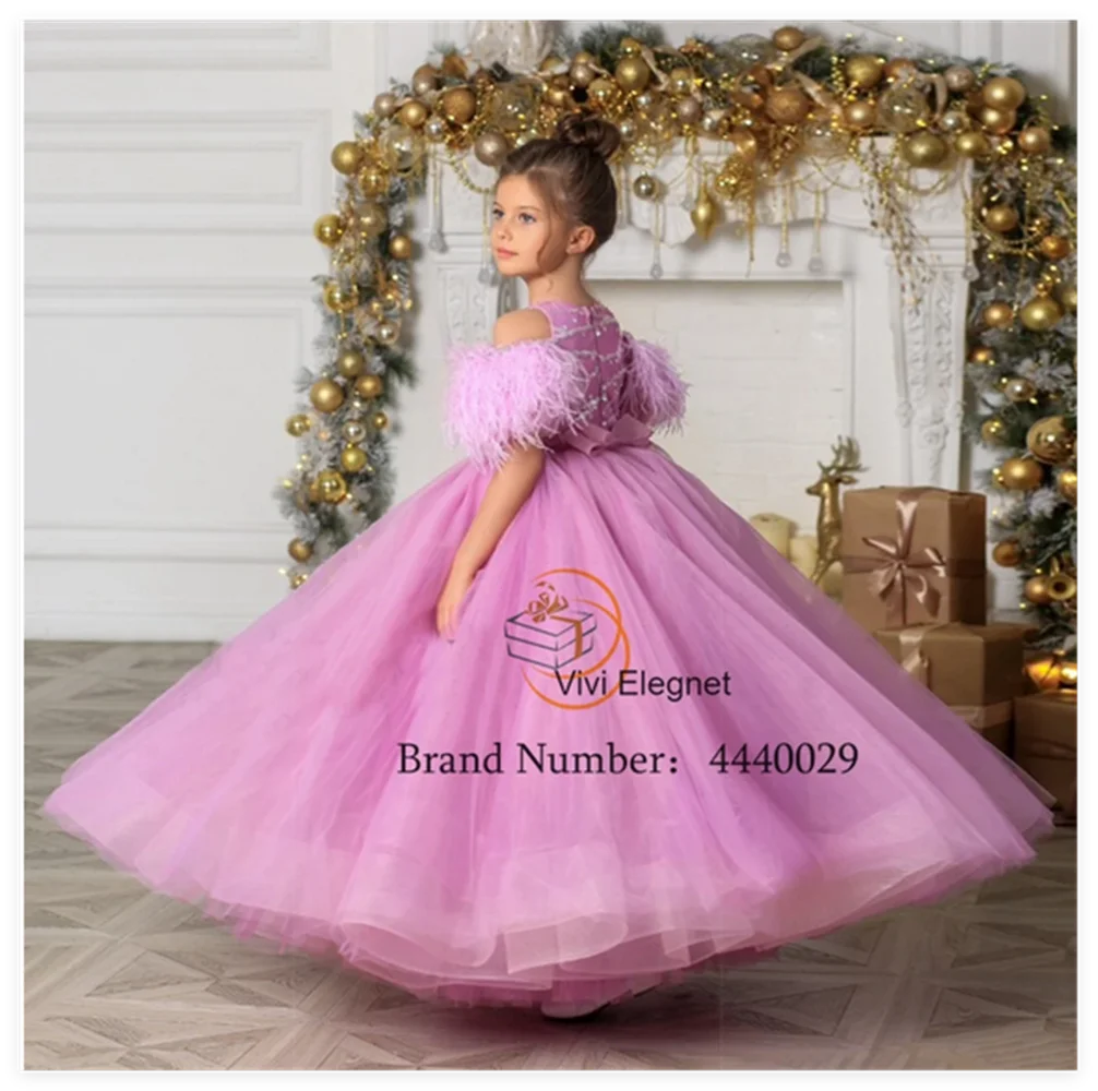 A Line Pink Short Sleeve Flower Girl Dresses Winter Scoop Christmas Gown Sequined Fur Organza Communion Dresses Girls