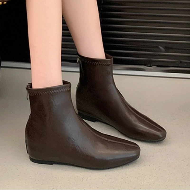 

Ankle Boots Women Flats Fashion Shoes 2025 Winter New Elegant Brand Party Chelsea Boots Trend Dress Woman Shoes Zapatos Mujer