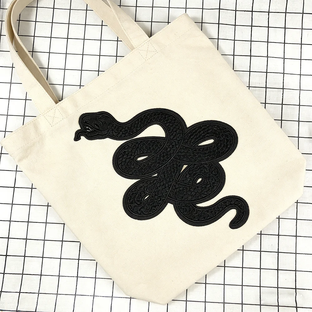 1Pc Black Snake Embroidery Patch Iron On Patches Sewing Supplies Jacket Cloth