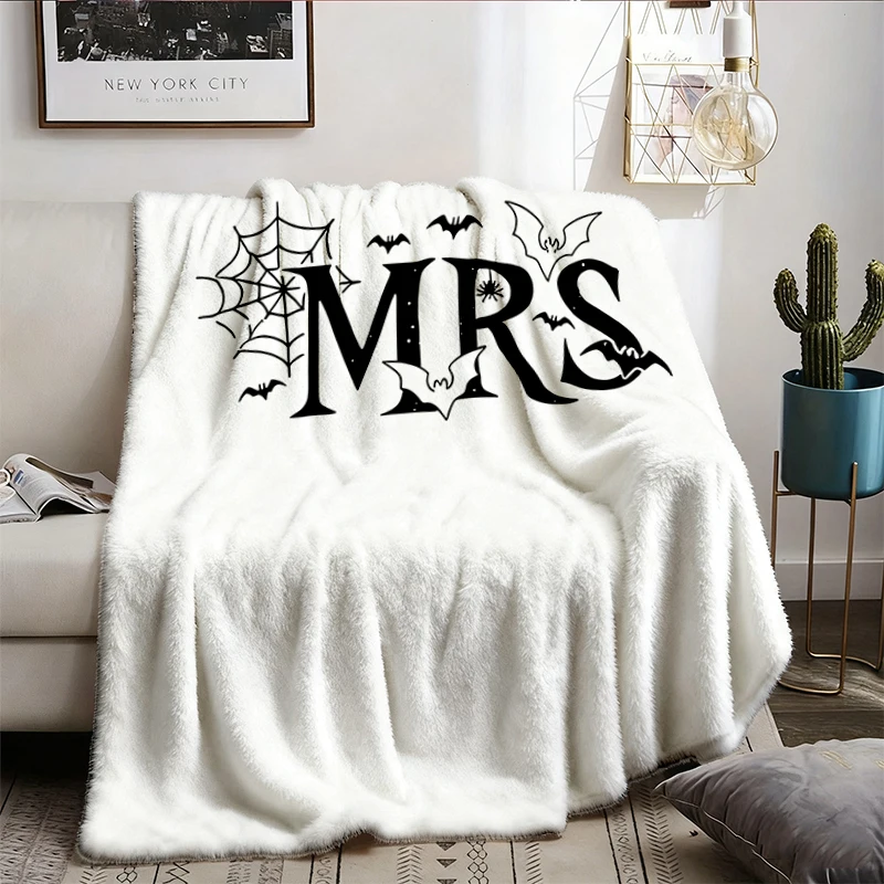 Halloween MR and MRS Comfort Comfy Blanket: Spooky Couple Comfy Blanket Set