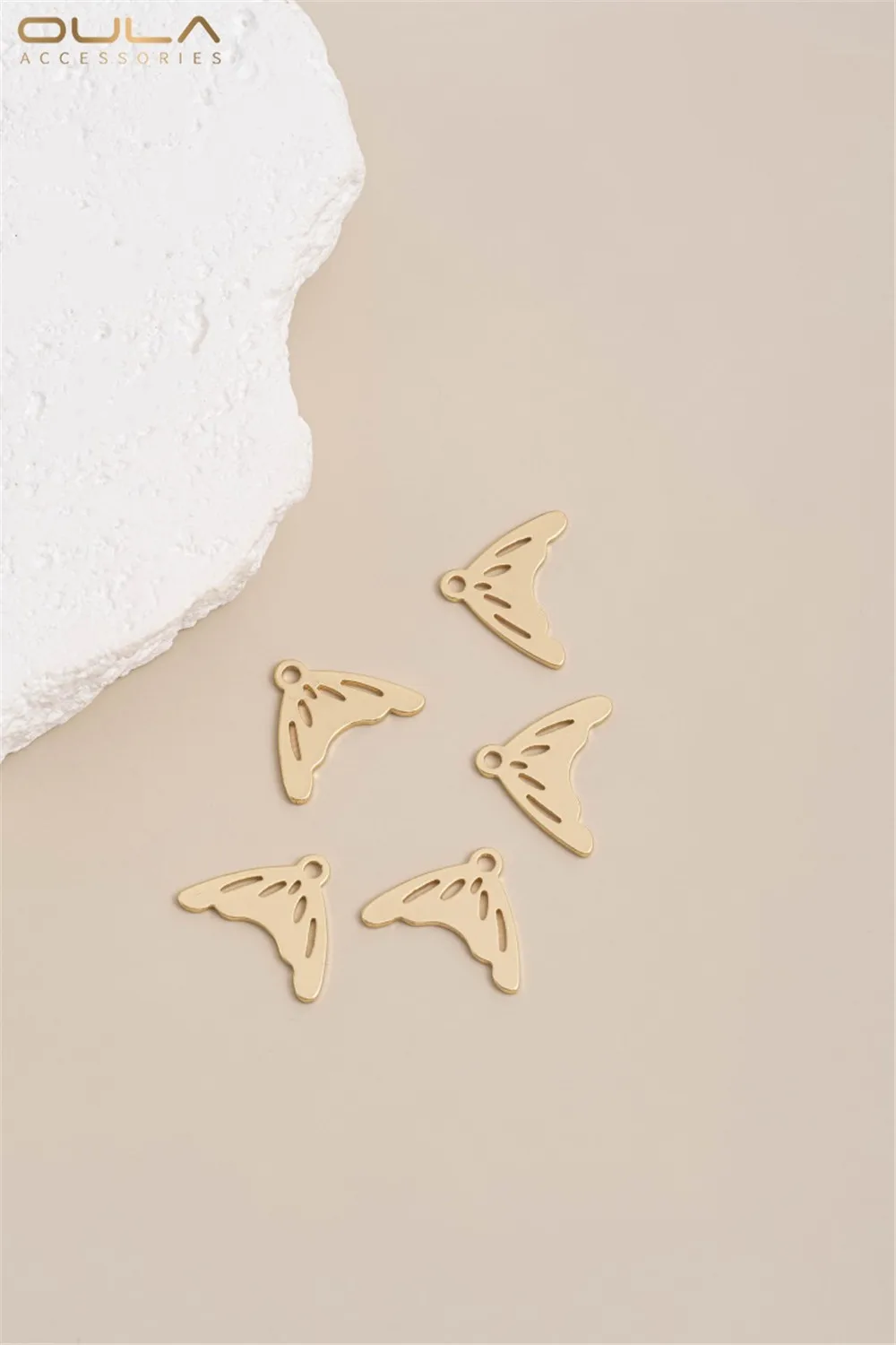 

14K Gold-plated Butterfly Wing Hollowed-out Arc-shaped Butterfly Fish Tail Pendant, Handcrafted Diy Earrings Jewelry Accessories