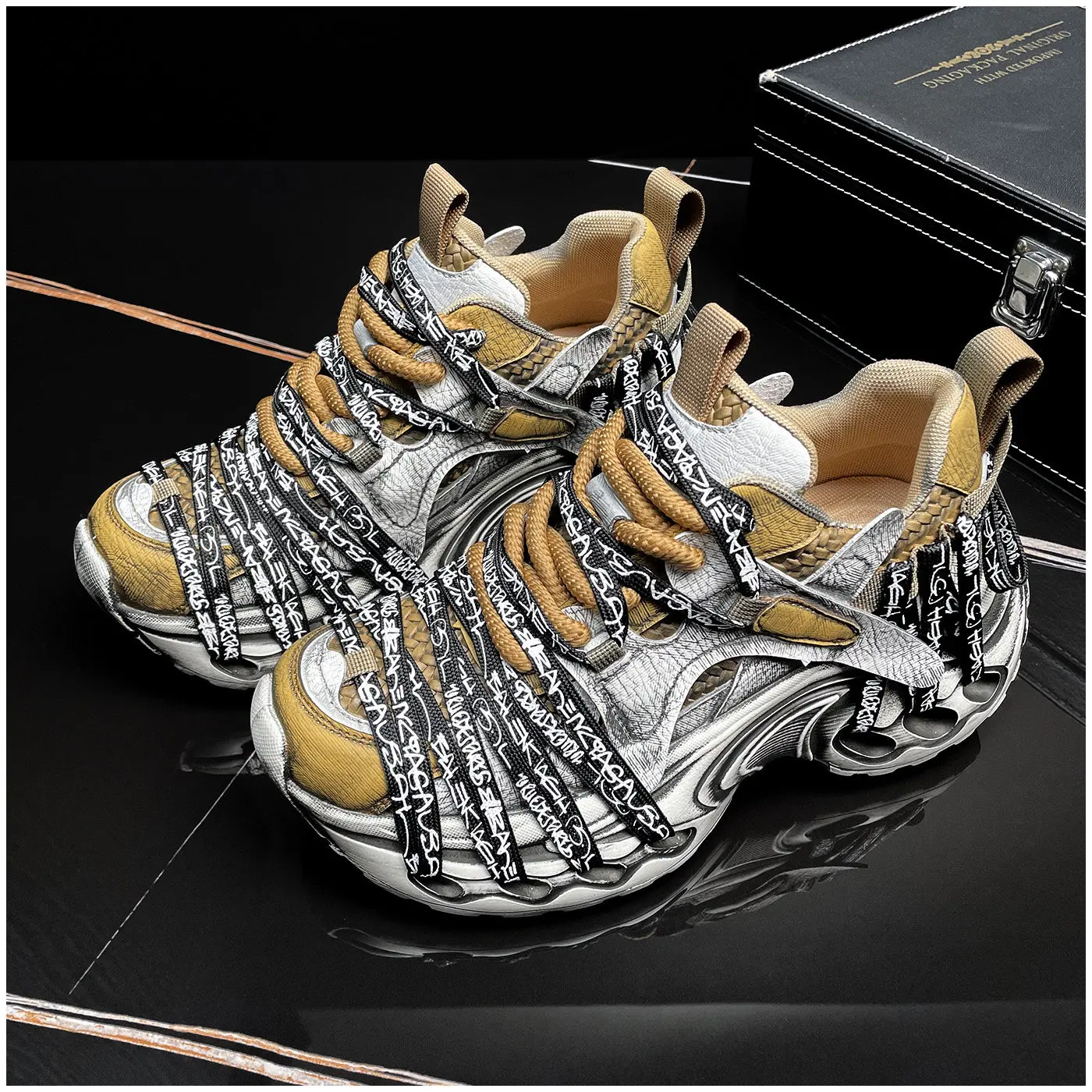 2026  Autumn Retro Old Men's Cushioning Jogging Heightening Platform Tide Brand Outdoor Casual Dad Shoes