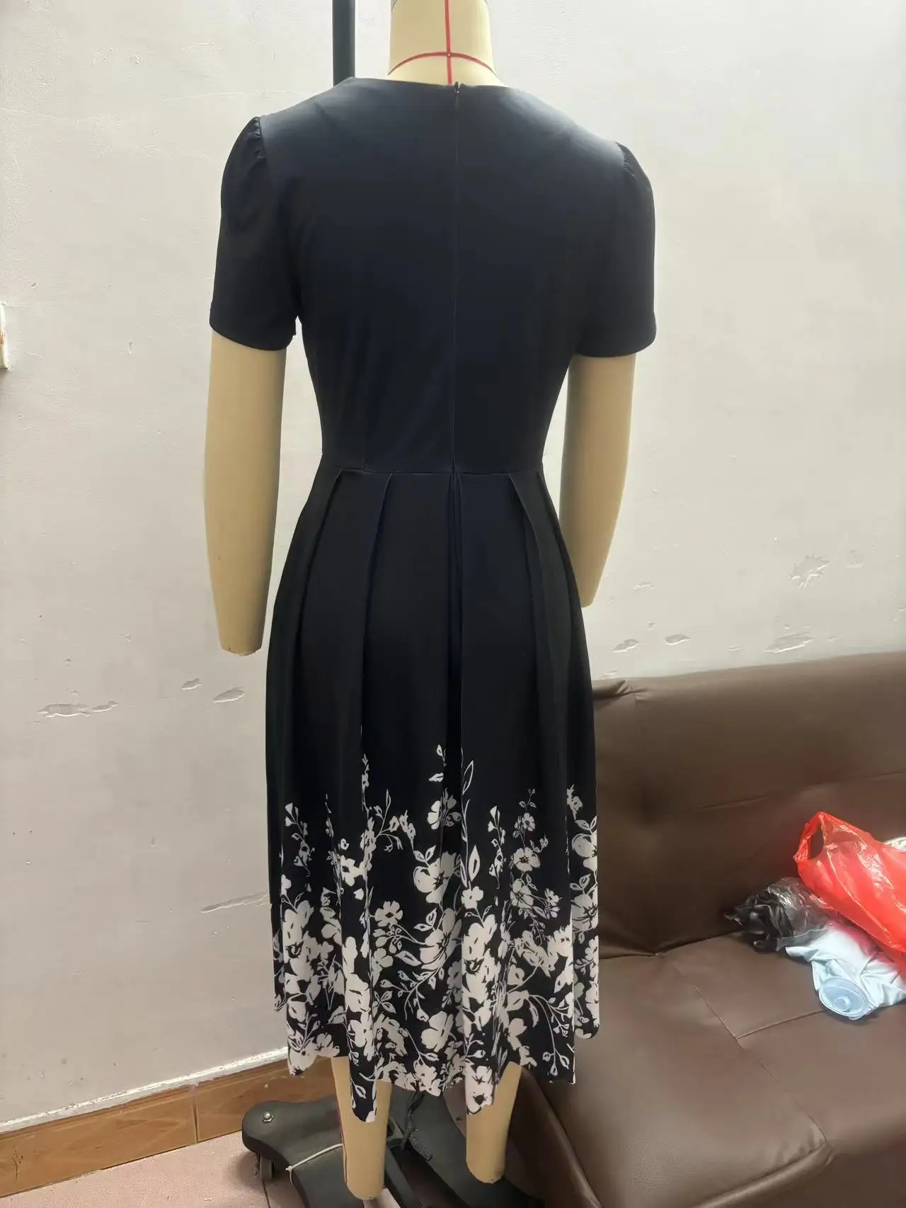 Summer Women's Dress High Waist Slimming Square Neck Short Sleeve Fashion Elegant Simple Date Midi Dress for Female