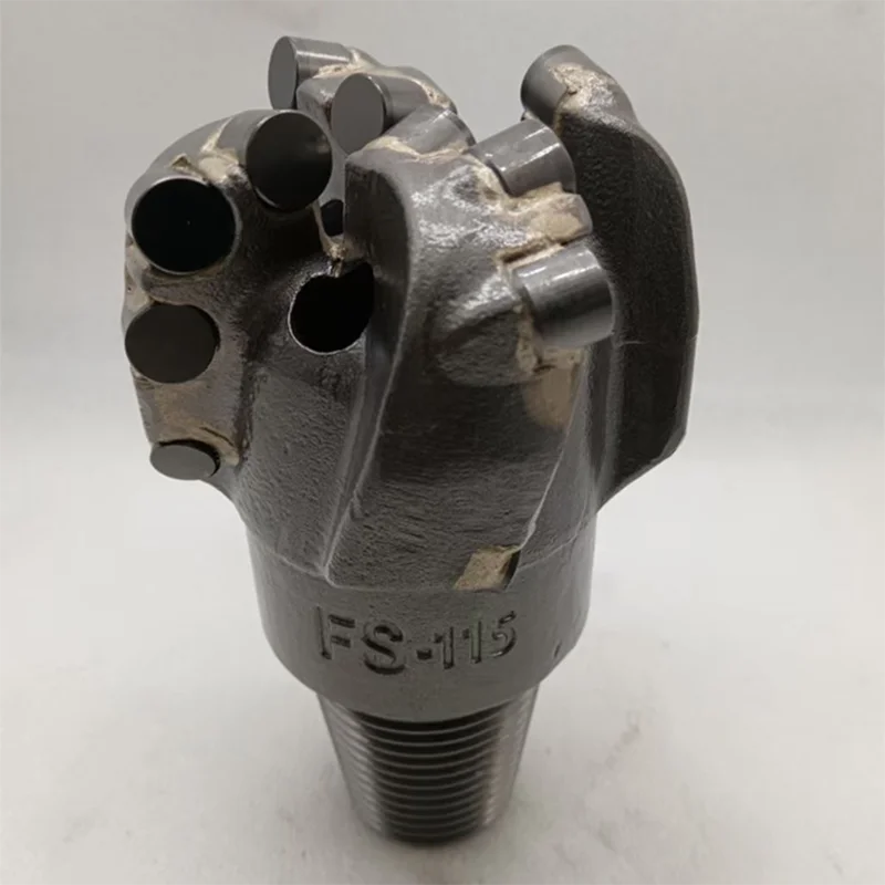 

Сверла для глубокой скважины/тепловые насосы с источником земли/акерные кабели/отверстия для выпечки шахт/затирка/фотоэлектрика - пользовательские биты PDC