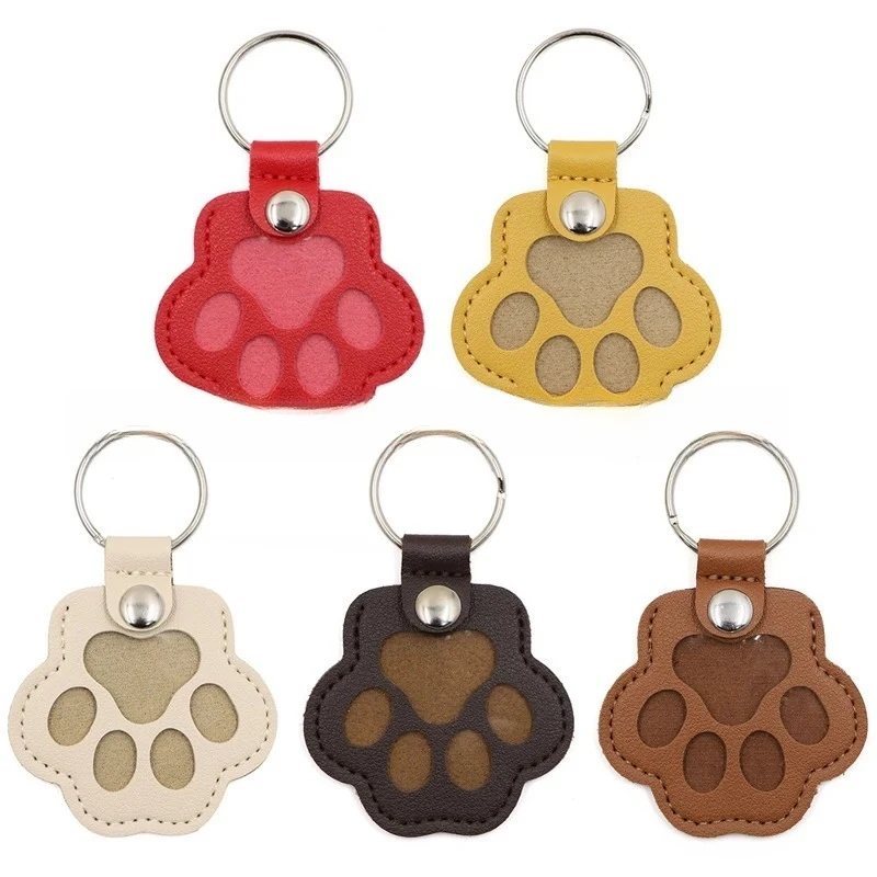 Coleção de pêlos de animais de estimação, pingentes de chaveiro de armazenamento de couro, amuletos de gato e cachorro, chaveiros de cabelo de pata de gato