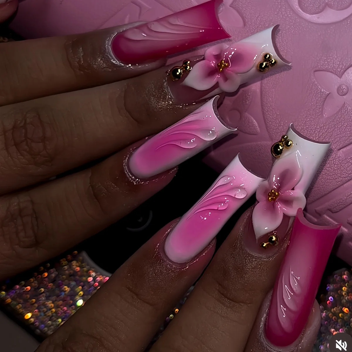 

24Pcs Long Square Head Press on False Nails 3D Flower Pink Smudge Design Full Cover Nails Tips White French Wearable Fake Nails