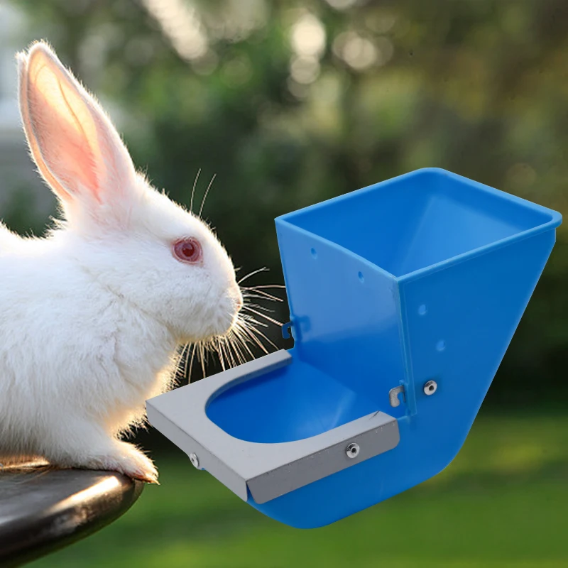 1Pc Blau Kaninchen Futter Box Trichter Kaninchen Käfig Hängen Futter Trog Hamster Hase Meerschweinchen Essen Trinken Schüssel Vieh liefert