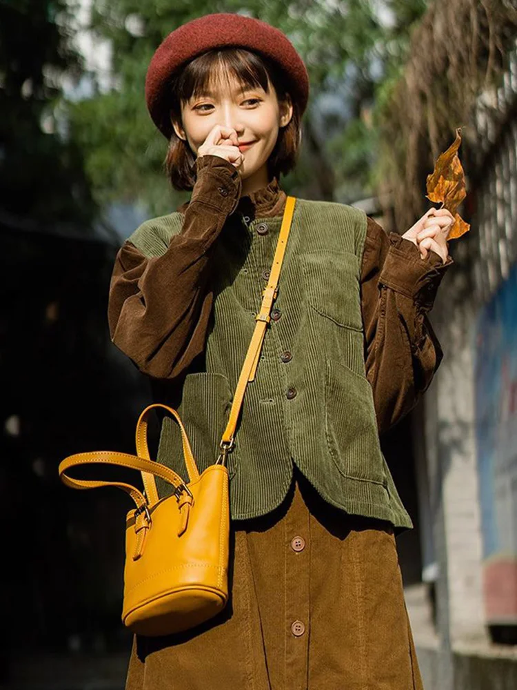 Zoki Vintage Women Corduroy Vest Fall Loose Preppy Style Sweet Vest Jacket Japan Casual Pockets Female O Neck Retro Solid Tops