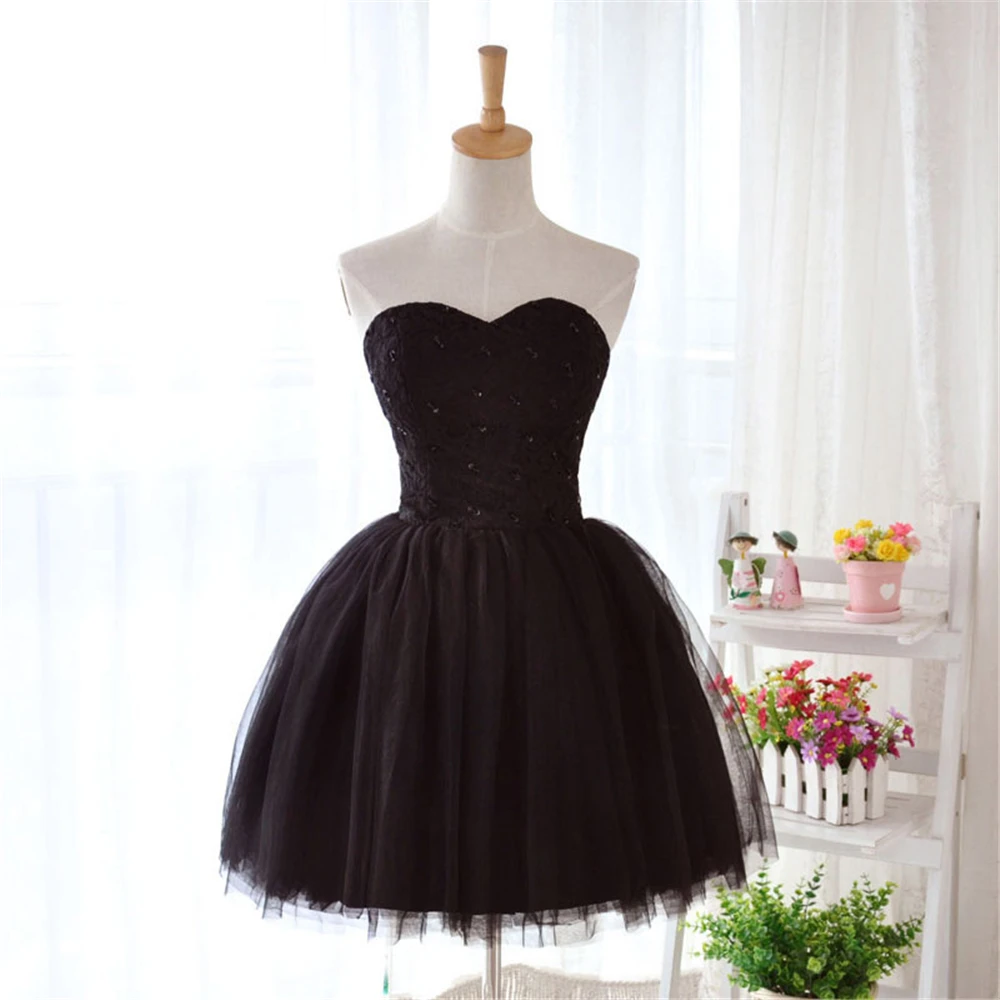 Sweetheart Short Lace Homecoming Dresses Beaded Appliques Lace Up Cocktail Birthday Prom Party Graduation Gown Hoco Dress H306