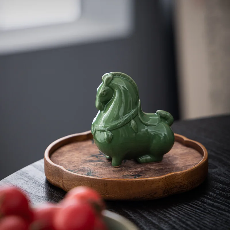 Green Tangma Creative Ceramics Green Horse Tea Pet Desktop Entrance Ornament Craft Ornament