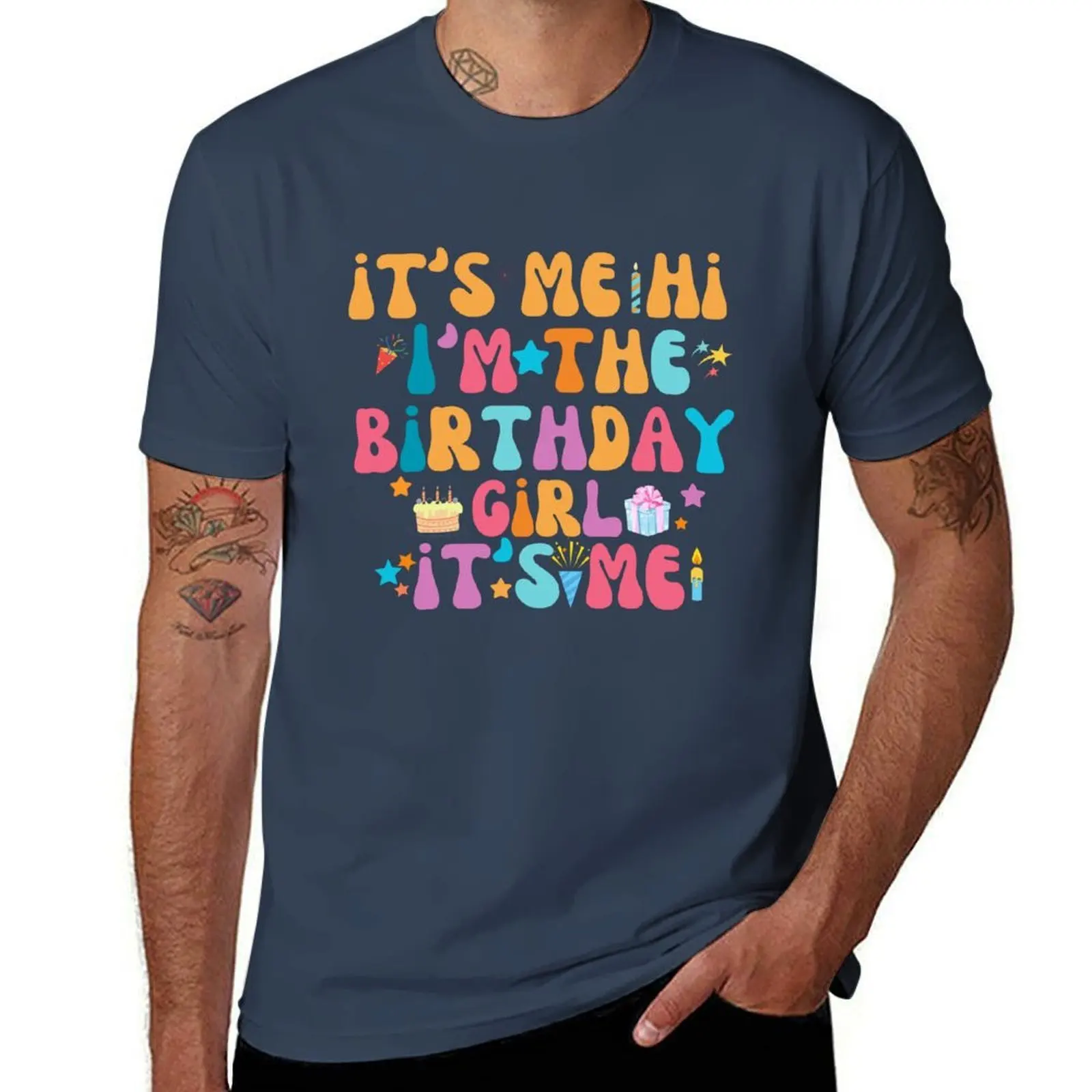 

It's me Hi I'm The Birthday Girl It's me, Birthday Shirt, Funny Shirt, T-Shirt Lightweight Gym Training T-Shirt