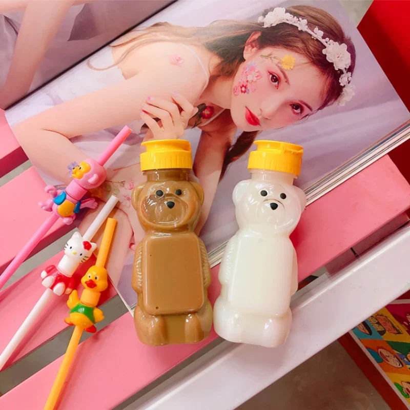 

Cute Creative Portable Water Bottle Student Personalized Straw Traveling Plastic Cup Bear Transparent Bottle Child Water Bottles