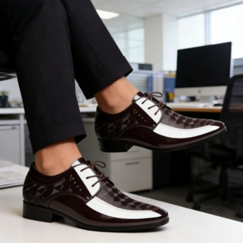 

2026 Новые мужские кожаные туфли, повседневные деловые модельные туфли, большие размеры 38-49, модные мужские свадебные туфли