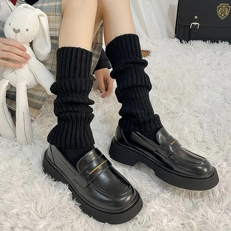 2 Pairs of Women\'s Four-season Autumn and Winter Solid Color Harajuku Fashion Wear Trendy Simple JK College Style Pile Socks