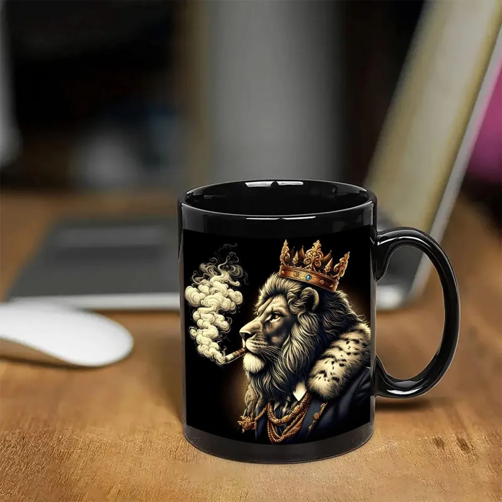 1pc 11oz Lion Ceramic Coffee Mug - Double-Sided Printed Black & Golden Regal Lion Design, Durable Ceramic Mug for Coffee, Tea, M