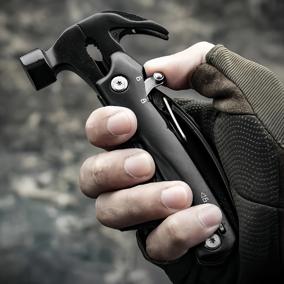 

Household Multifunctional Claw Hammer Stainless Steel Multifunctional Pliers Hammer Outdoor Multi-Purpose Combination Tool Installation