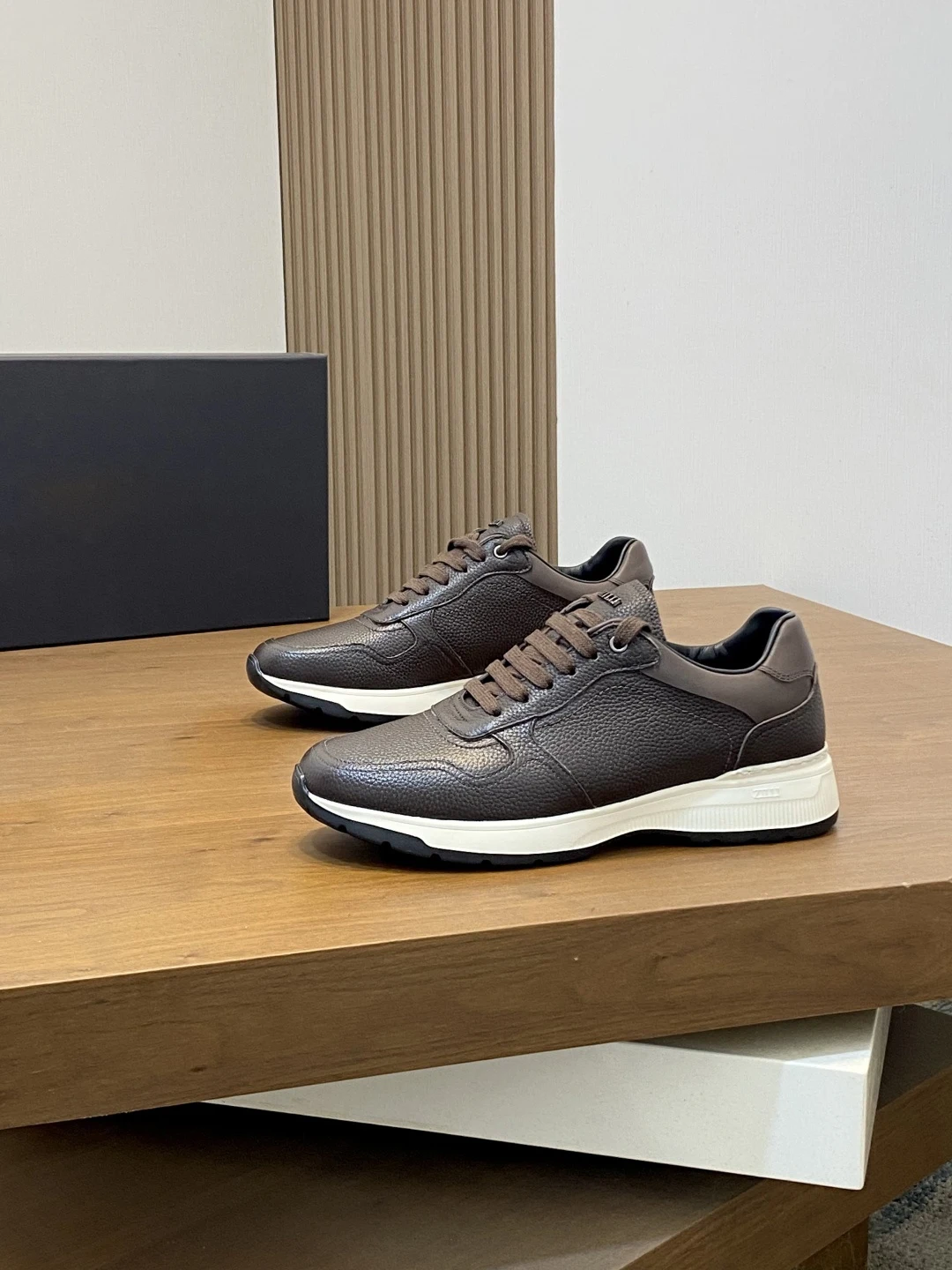 BLLIYOSS Men's Shoes 2026 SS New Calf leather stitching Leather Sports comfort High-Quality Outdoors European Big Size 38-46