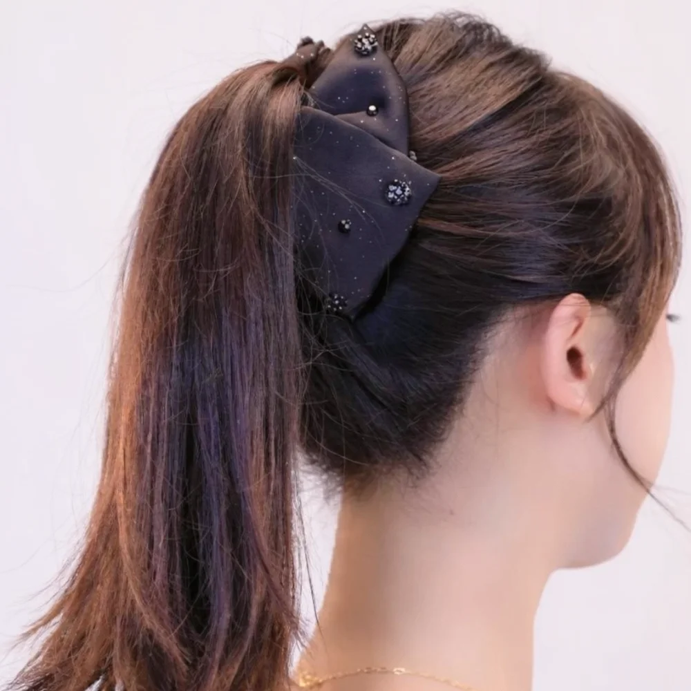 Stylish Plastic Hair Claw Clip Hepburn Style Shark Clip For Women Elegant Updo Hairdressing Tool Daily Ponytail Clamp