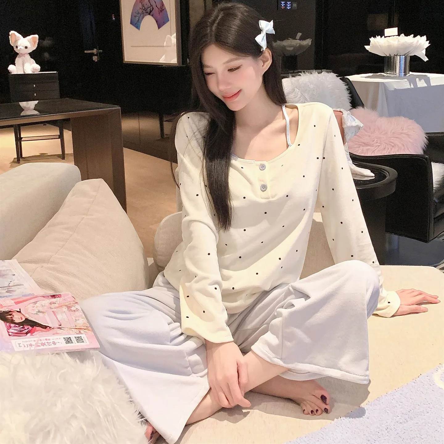 

Polka Dot Pajamas Velour 2Pcs Sleep Suit Women Warm Home Clothing Autumn Loungewear Long Sleeve Pullover Trousers Suit
