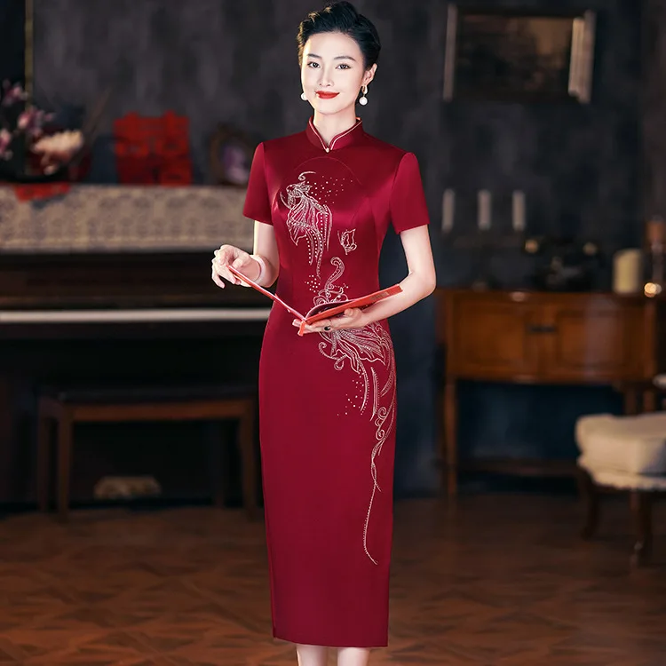 

Yourqipao Chinese Embroidery Cheongsam Elegant Tea-Length Traditional Wedding Party Gowns Satin Mother of The Bride Dresses