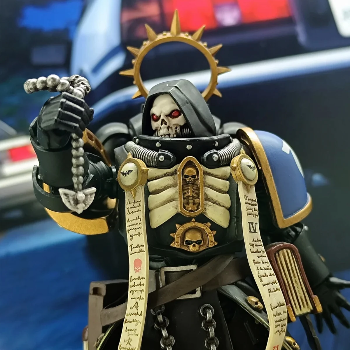 JOYTOY Warhammer 40K Action Figure 1/18 Ultramarines Primaris Capitano Fratello Varus Anime Figurine Comune Modello Mobile Giocattolo Regalo