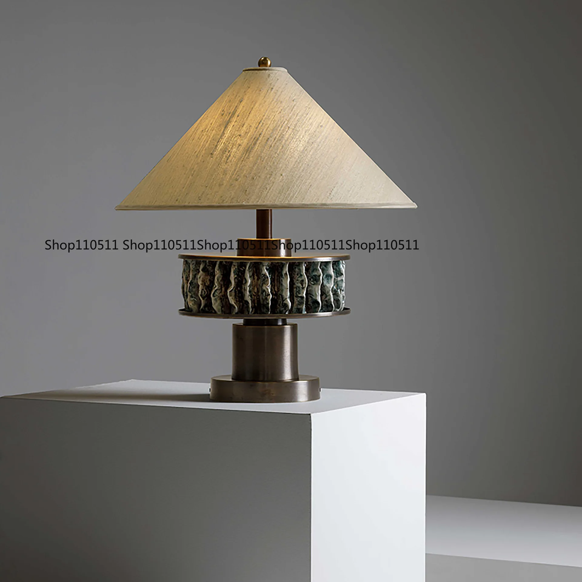Nordic atmosphere decoration cream Japanese cloth cover hotel bedroom bedside modern fabric mushroom lamp
