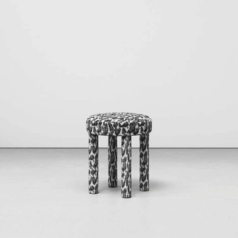 

Round stool for home use, leopard print imitation fur dressing stool