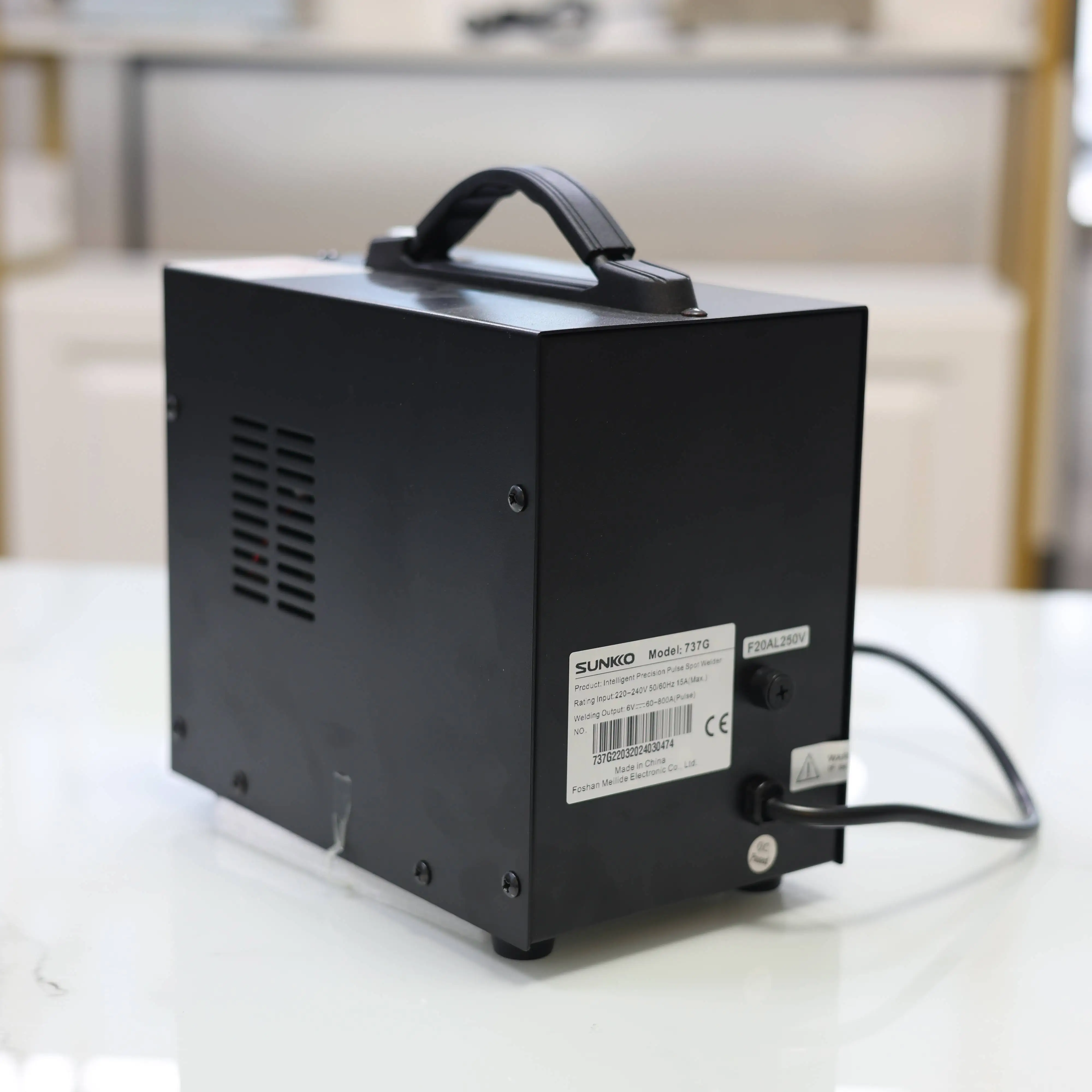 

SUNKKO 737G Spot Welder for 0.05mm to 0.15mm Thickness Nickel Plates Battery Connection