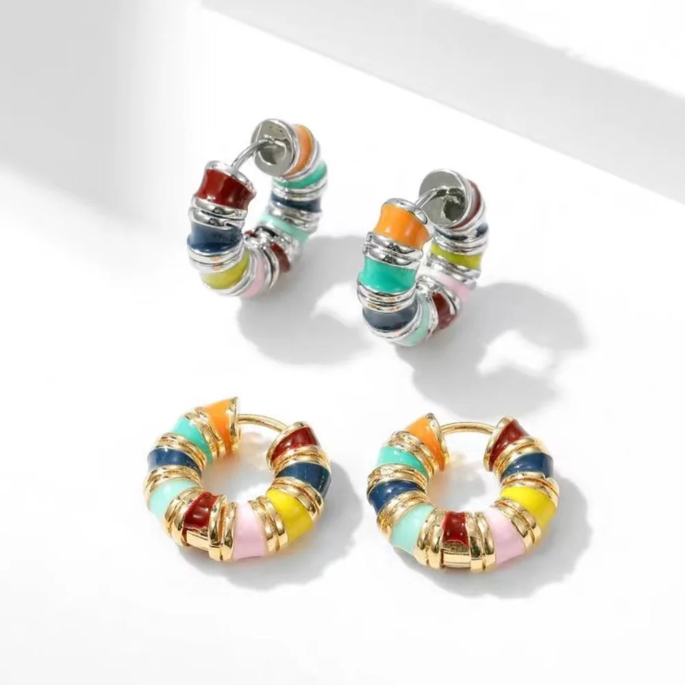 

Retro round earrings, retro enamel design, European and American fashion niche luxury women's earrings. Christmas gift.