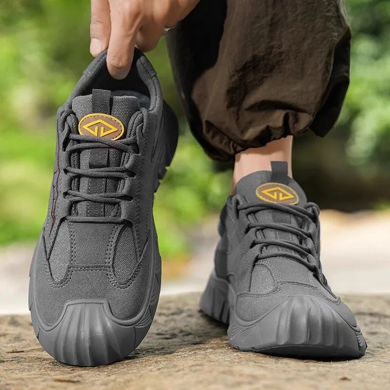 

Новинка 2024, мужская походная обувь с защитой от ударов, низкие уличные рабочие кроссовки, осенние нескользящие износостойкие повседневные безопасные защитные носки