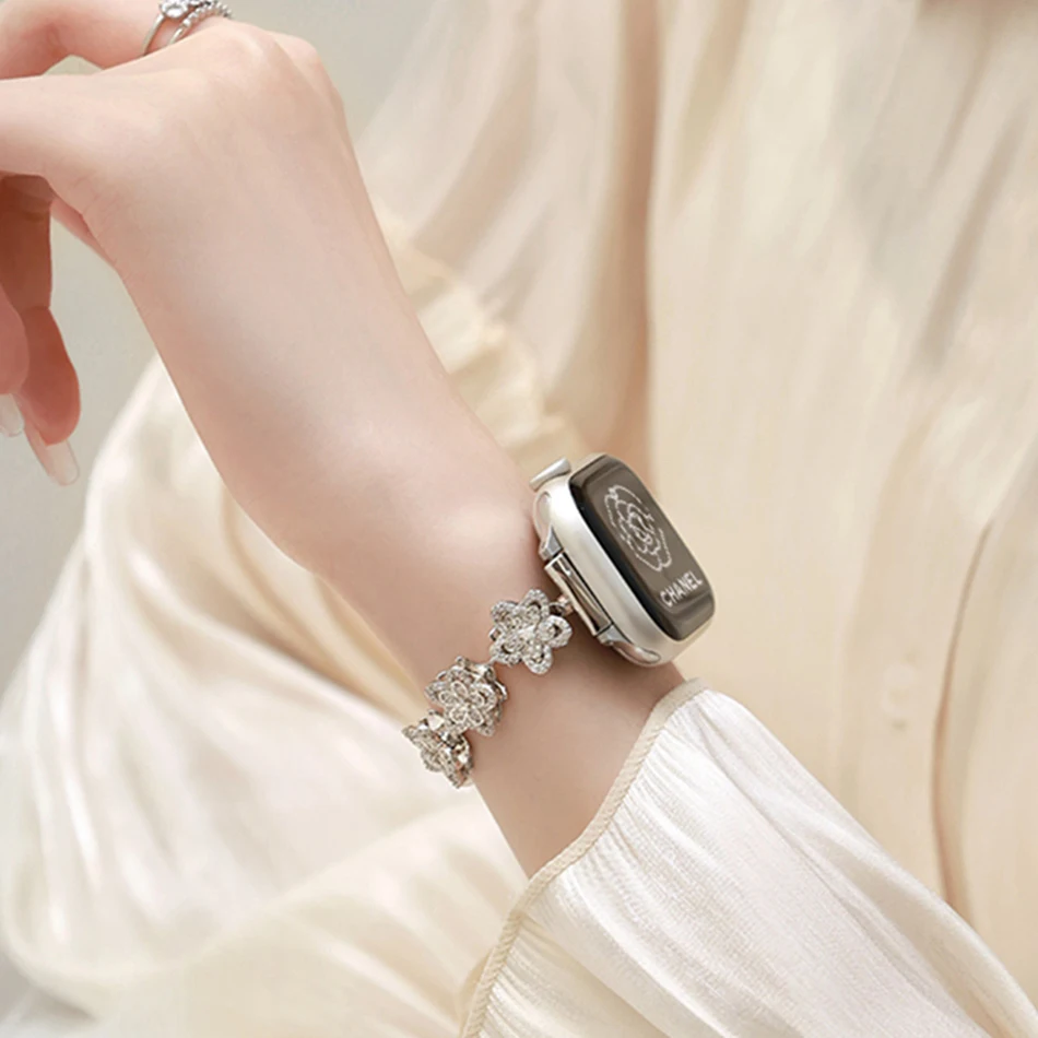 Strap For Apple Watch Band S11/10/9/8/7/SE/5/Ultra 3 IWatch 49/46/45/44/42/41/40/38mm Rotating Flower Adjustable Zircon Bracelet