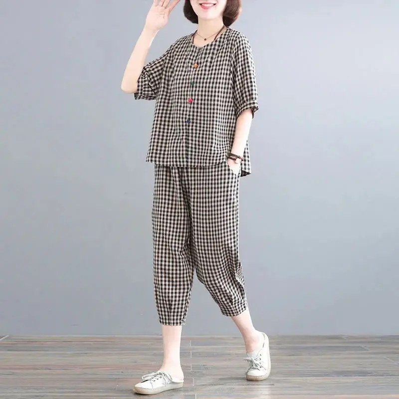 

plus Size Women's Casual Plaid Print Two-Piece Set Slimming Fashionable Summer New Arrival Loose Fit Polyester Cotton Blend