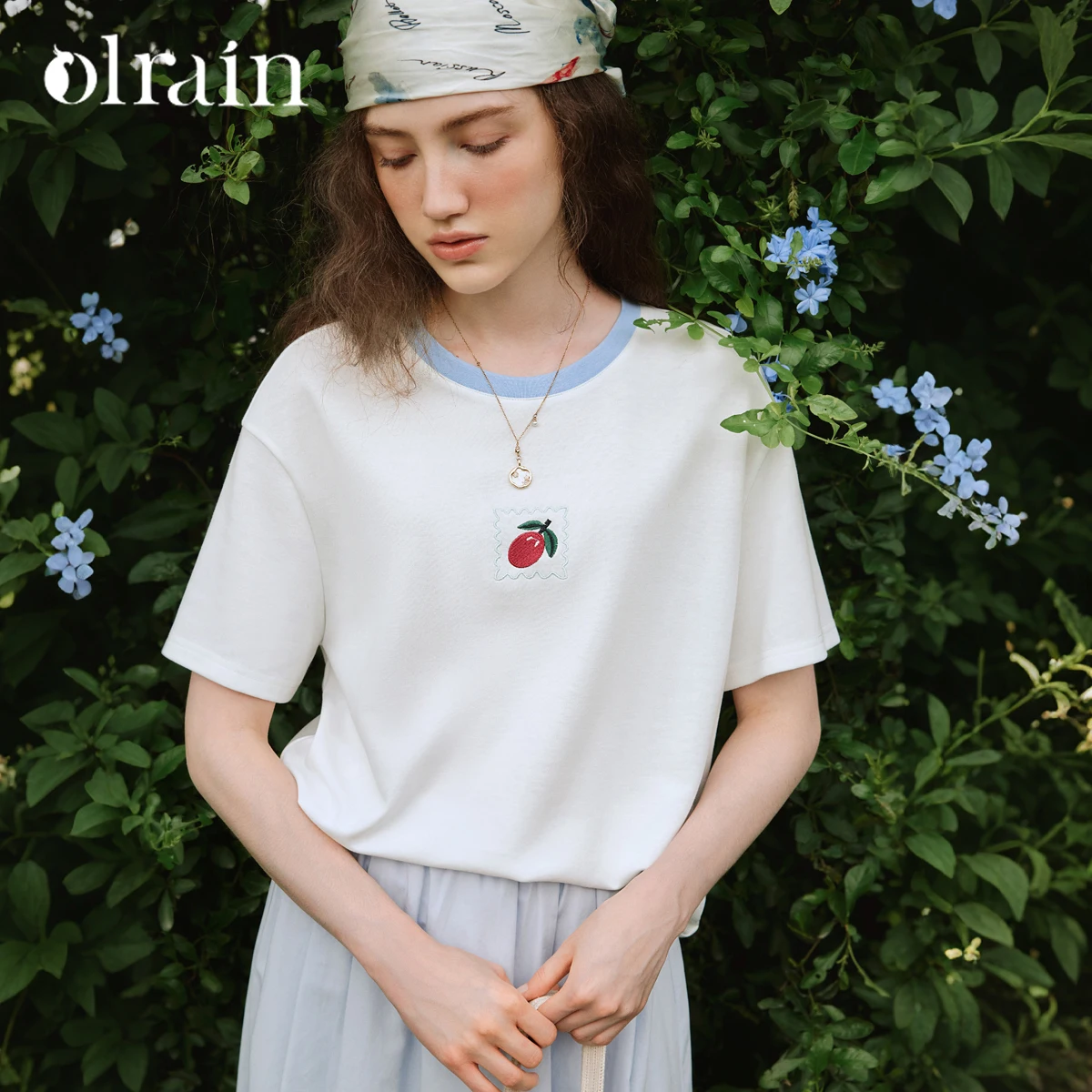 OLrain White Casual Elegant Embroidery Cotton Top Women 2026 Summer Contrast Ribbed Crew Neck Short Sleeve T-shirt O58XT005835