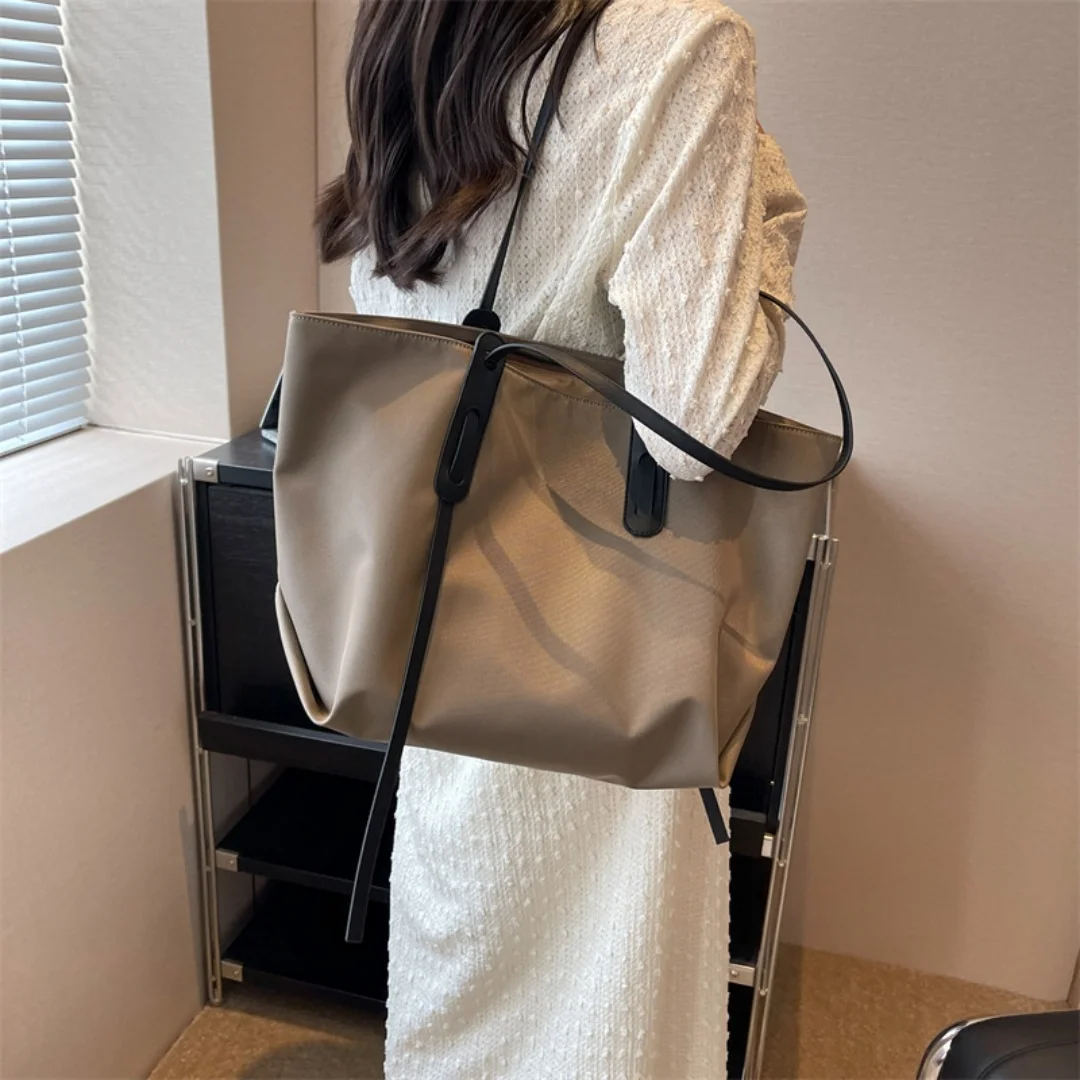 Women Minimalist Oxford Tote Bag Leather Splicing Strap Zip Closure Inner Pocket Handbag Office Commute Campus Daily Shopping