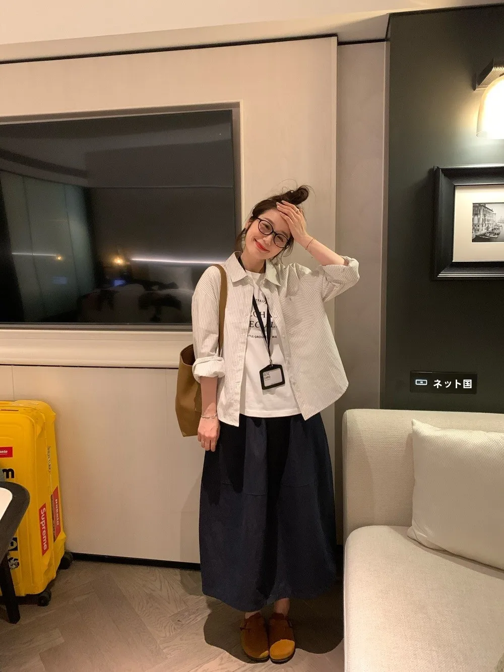 

Женская рубашка Xubeng Spring с вертикальными полосками, свободного кроя, с длинным рукавом, воротником-стойкой, стройнящая, повседневная, модная, в простом стиле