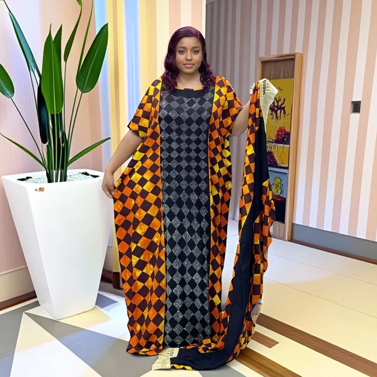 

2025 Fashion Hot Diamond Style Chest Embroidery Loose Breathable Middle East African Print Women's Summer Cotton Dress