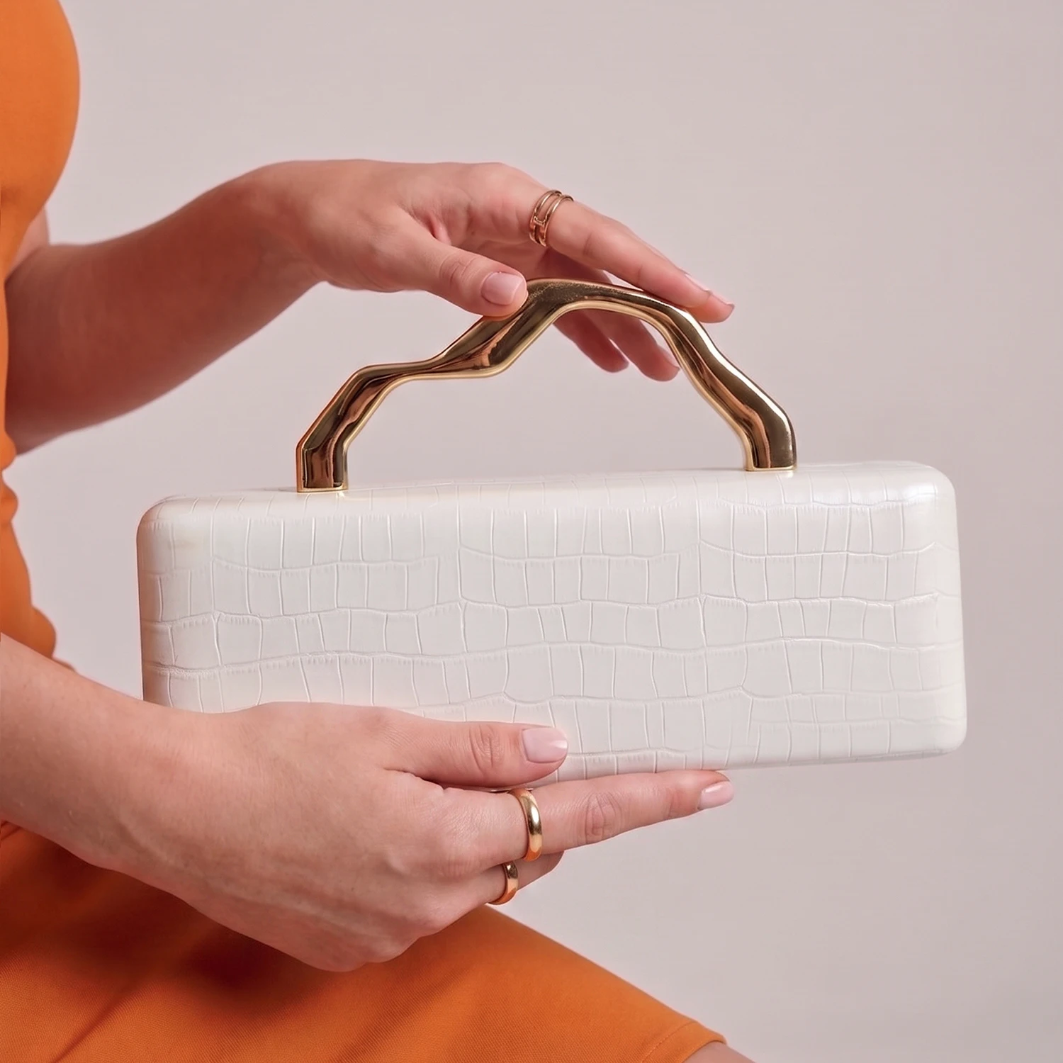 Luxuriöse Abendclutch mit Krokodilprägung in Gold, Damenmode, Party-/Hochzeitstasche, Umhängetasche mit Kette, lange Damenbrieftasche. – Detail 12