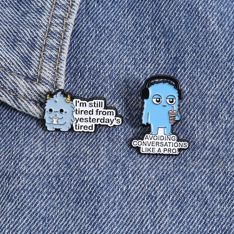 Badges Metal Fun English Monster Brooch Wearing Headphones Drinking Coffee Cartoon Monster Enamel Brooch Bag Accessories Pines