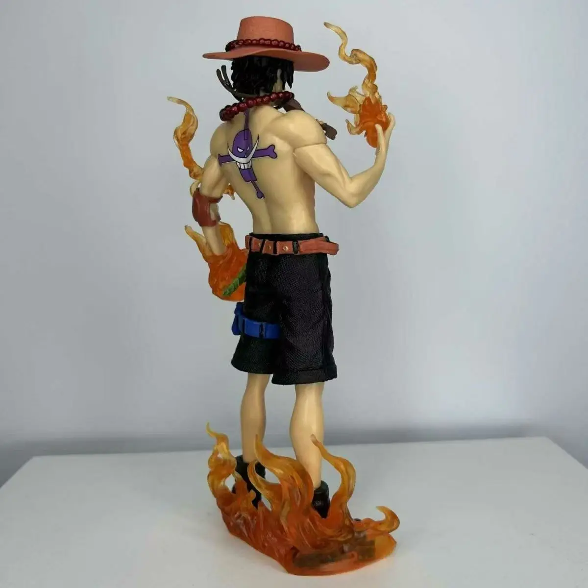 Anime Een Stuk Staande Houding Fire Fist Ace Action Figure Model PVC Desktop Decoratie PVC Speelgoed Pop Kinderen Verjaardagscadeau