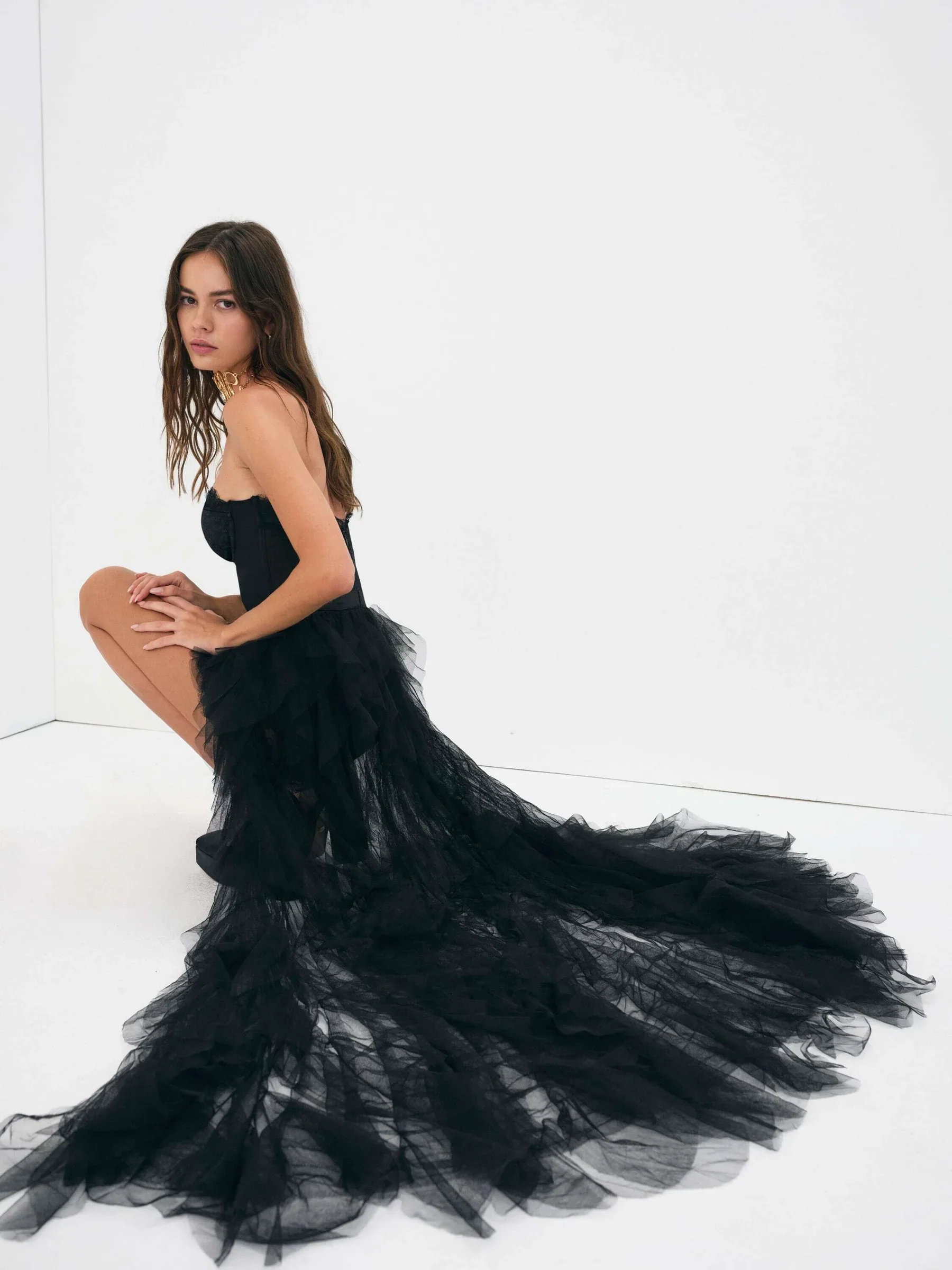 

High End Fashion Ball Gown Black Color Strapless Lace Dress High Split Hem See Through Floor Length Dress