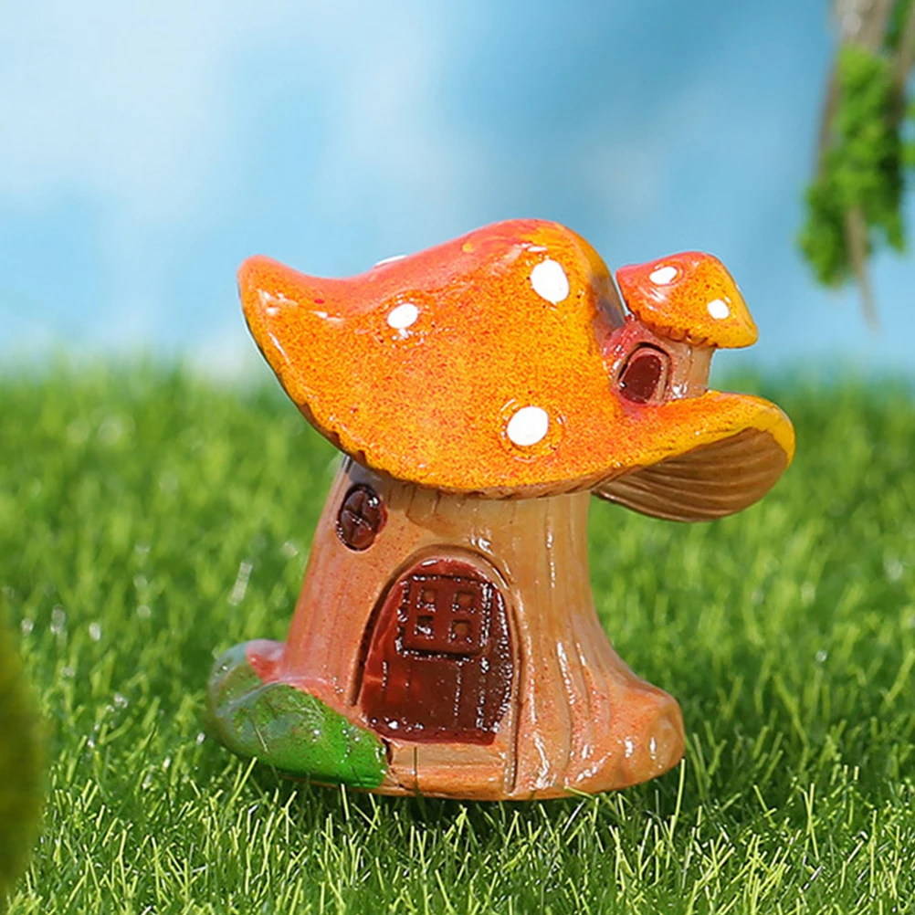 

4 Pcs House Figurines Mini Cartoon Mushroom Model Resin Home Garden Decor Accessories Statue nament Model Tiny Lawn