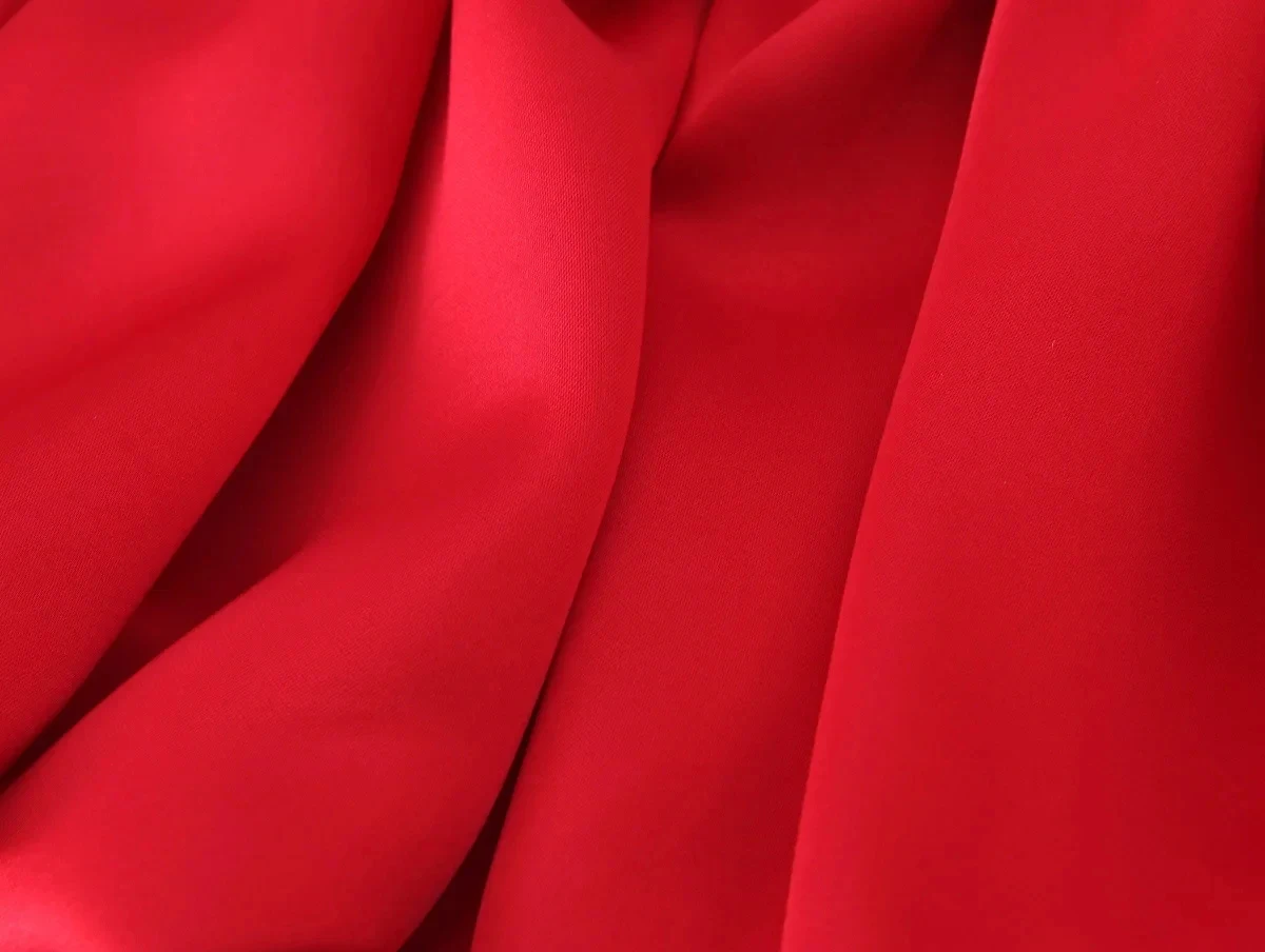 HH Neue Damen Satin-Camisole mit dünnen Trägern, tiefem V-Ausschnitt, einfarbig, sexy, ärmellos, bauchfreies Tanktop – Sommer 2026 für Abendverabredungen und Strand – Detail 11