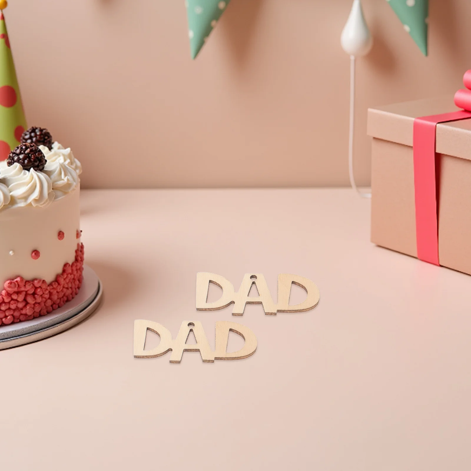 30個の木製吊り下げオーナメント 未完成の天然スライス DIY 塗装可能クラフト 父の日 子供 幼児 ホームデコレーション パーティータグ用