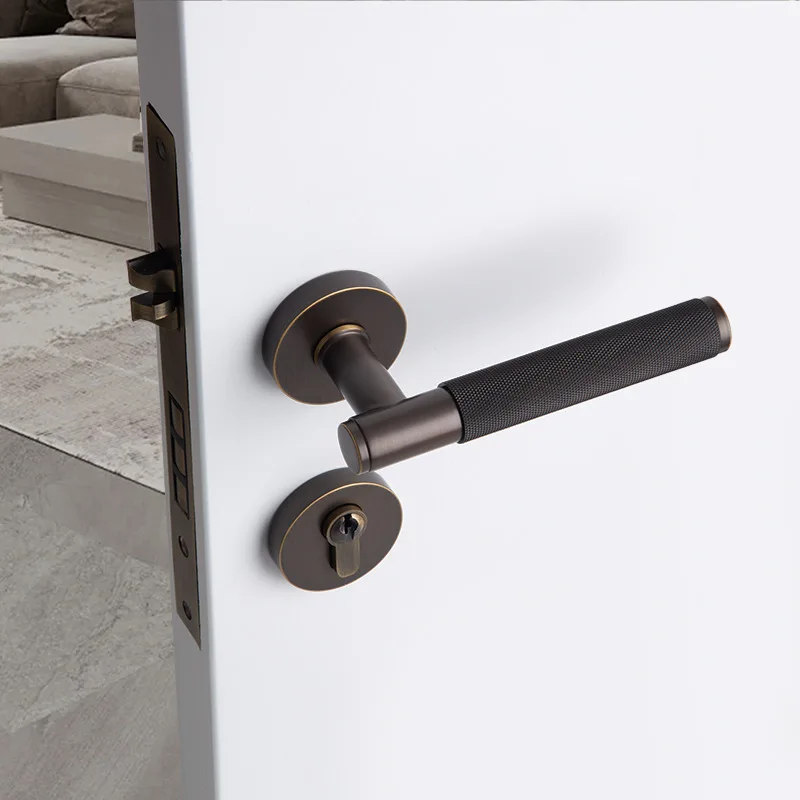 Knurled Brass Door Lock Bright Gold Indoor Bedroom Split Lock Magnetic Suction Silent Door Handle Lock