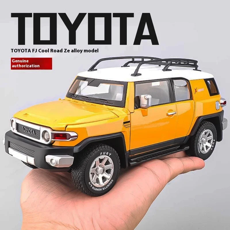 1:24 TOYOTA FJ Cruiser Off-Road SUV Alloy Metal Diecast Model Car High Quality Decorative Trendy Ornaments Gifts Box For Friend