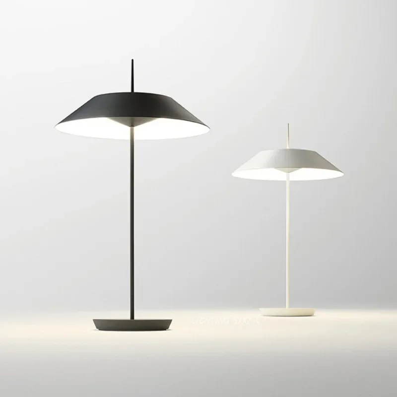 

creative desk lamp home improvement villa living room bedroom exhibition hall INS wind model room decoration LED desk lamp