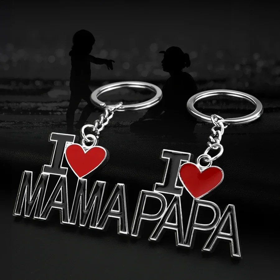 Family Love Cute Keychain Engraved The Smith Family for Parents Children Present Keyring Bag Charm Families Member Gift Keyrings