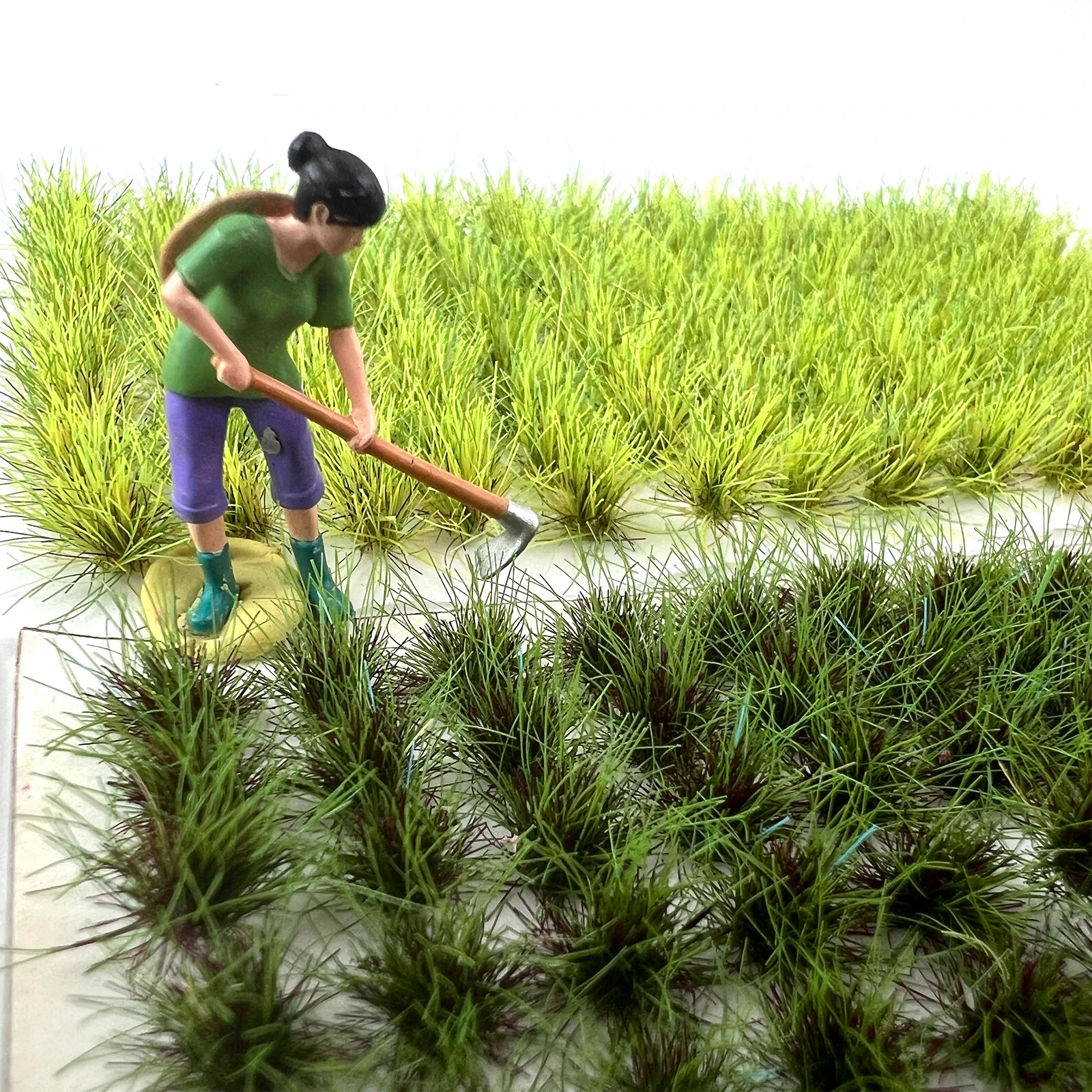 Miniature Lawn Realistic Grass Cluster Scene Model Miniature Materials Diy Railway Layout Kit Diorama Accessory 104pcs/box