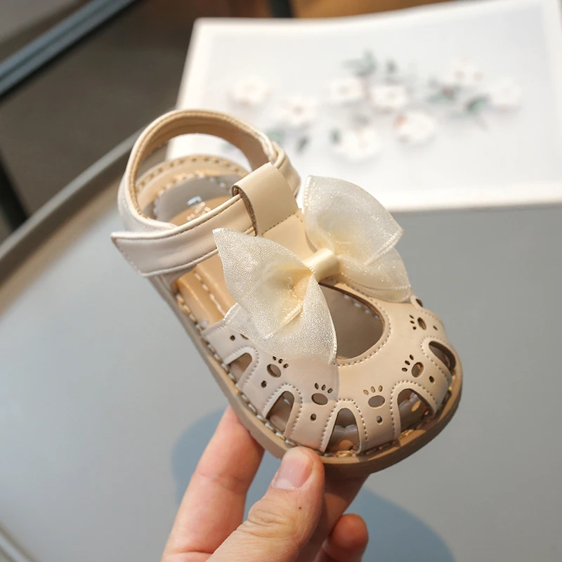 Girls Bowknot Soft Sole Beige Closed Toe Sandals,Summer New PU Outdoor Fashion Sandals for Girls Size: 21-30 Baby Shoes